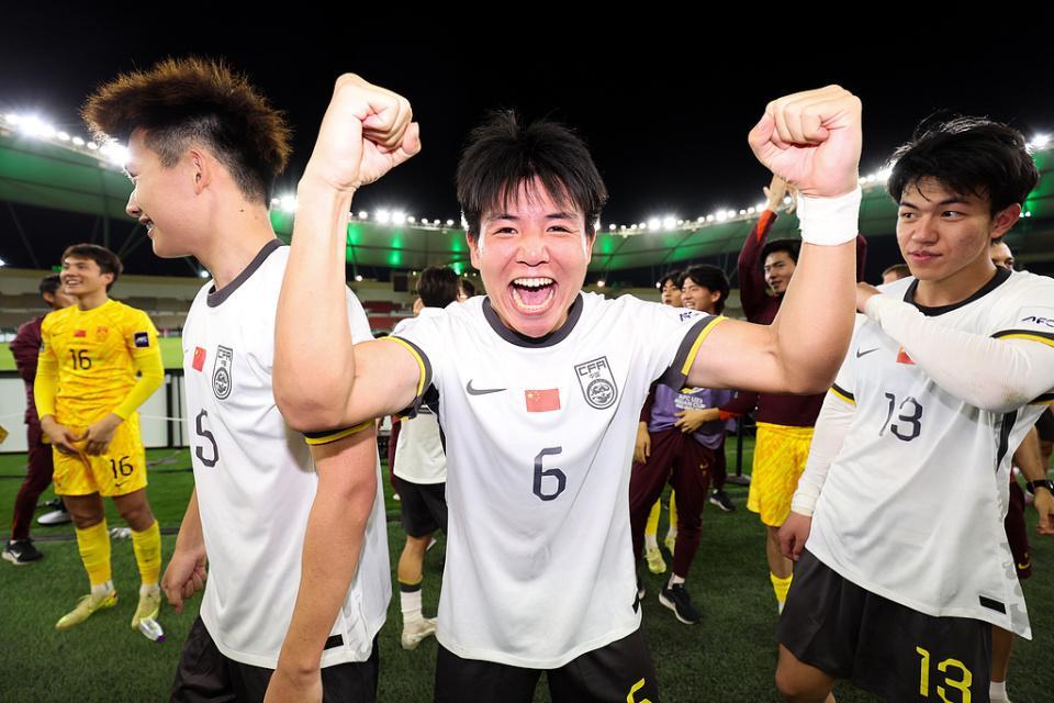 星空体育app官方网站-56岁范志毅看爽了!狂赞U23国足:3-0打少了 酣畅淋漓 该从这起步