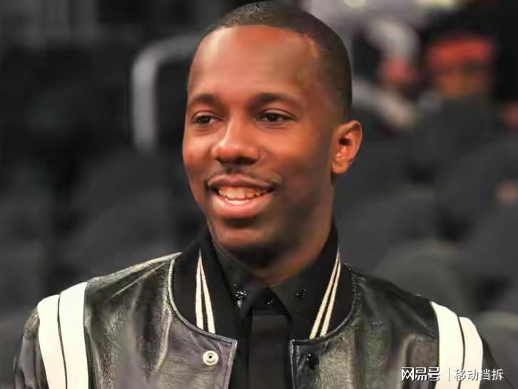 星空体育app官方下载-里奇保罗谈湖人此次将帅不和，直言很多教练都曾“挑战”明星球员