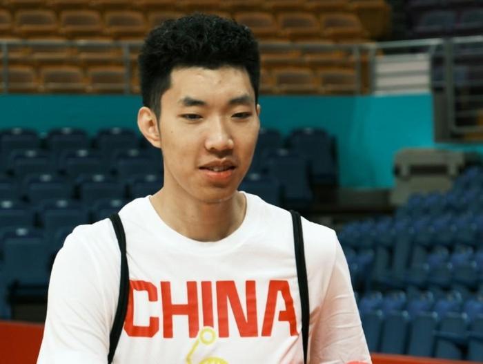 1年后,男篮12人名单若是这套阵容,能否在世界杯上创造惊喜