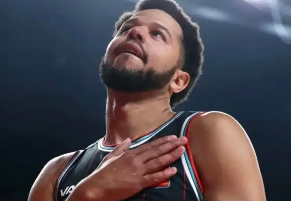 星空体育app-辽宁官宣哈维入队！亲承有熟人，展露双能卫特性，热身赛尽快融入