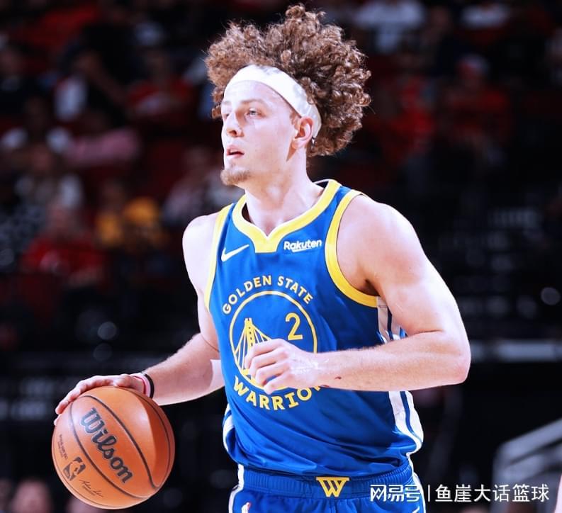 星空体育app-惜败!布伦森30+9库里不开心,波杰25+6犯大错,湖人弃将全队第一