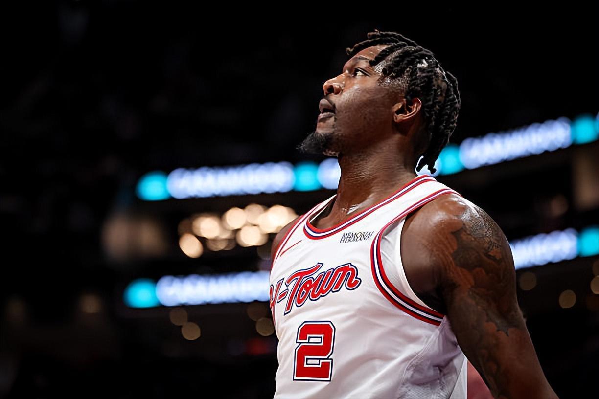 星空体育app下载-又一次一分未得又如何?都这样了火箭甚至还敢让他进入先发阵容?