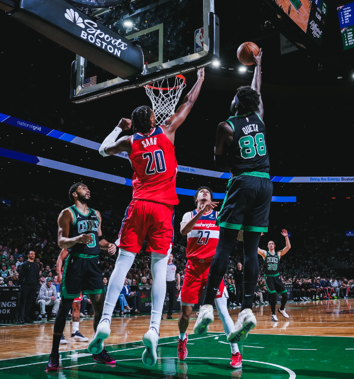 星空体育app官方下载-塔图姆20+14+7布朗划水,二轮中锋半场22分,绿军送奇才11连败