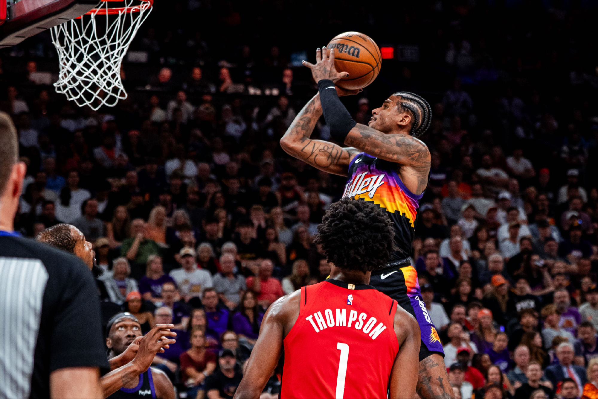 星空体育app下载-首节领先21分,34次罚球!仍然被火箭队完成赛季横扫,7连胜!